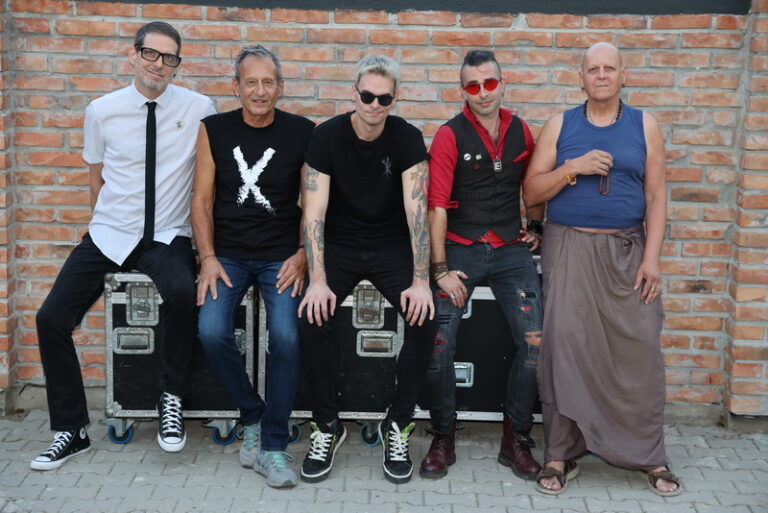 PEKINŠKA PATKA 21. februara nastupa u Nišu!