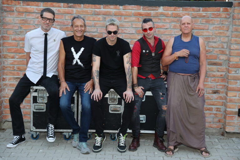 PEKINŠKA PATKA 21. februara nastupa u Nišu!