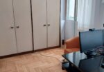 Izdajem dvoetažni stan površine 83m2 u centru Niša