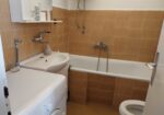 Izdajem dvoetažni stan površine 83m2 u centru Niša