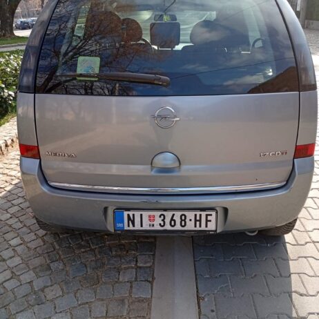 Prodajem Opel Meriva 2006 god