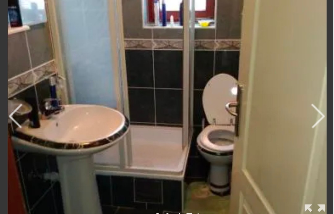 Izdajem opremljene stanove u privatnoj kuci na Paliluli u Nisu