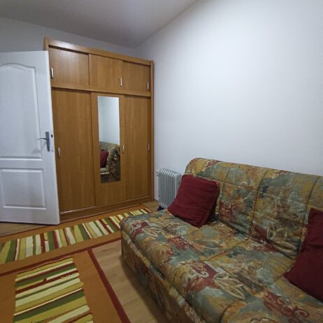 Stan – Somborski bulevar, Nis