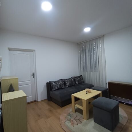 Stan – Somborski bulevar, Nis