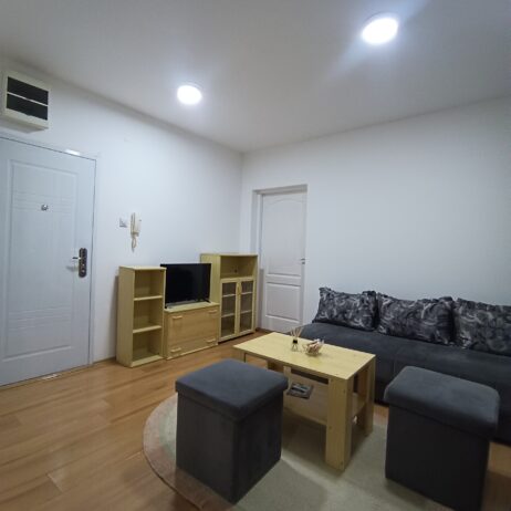 Stan – Somborski bulevar, Nis