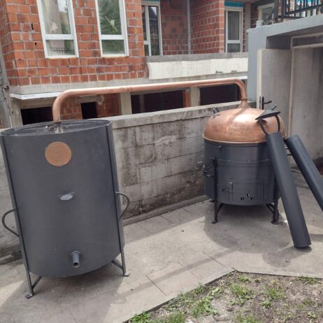 Na prodaju kazan sa garancijom 5 god 0638357134