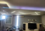 Izdajem stan u epicentru Niša, ima lift i parking za stanare zgrade. Moderno i funkcionalno opremljen. Cena zakupa je 380 eu. Za više informacija kont: 062-216131