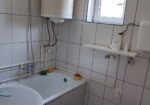 Na prodaju kuća, starije gradnje, u naselju Donji Komren