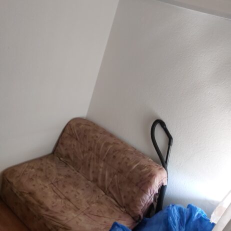Izdajem jednoiposoban stan, 34m²