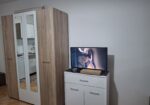 Izdajem garsonjeru na Bulevaru Medijana