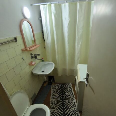 Izdajem kompletno namesten jednosoban stan na Panteleju pocetak Somborskog bulevara. 0691166332