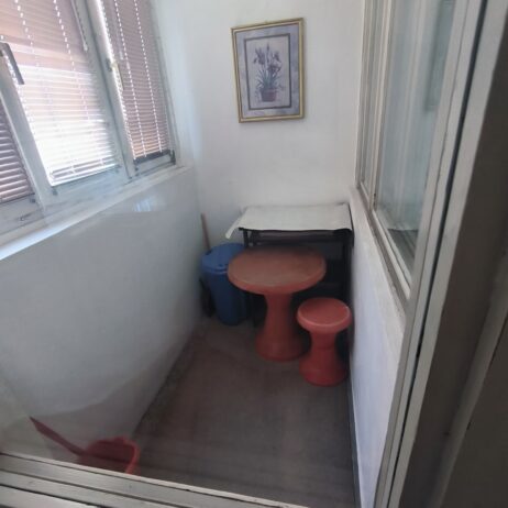 Izdajem kompletno namesten jednosoban stan na Panteleju pocetak Somborskog bulevara. 0691166332