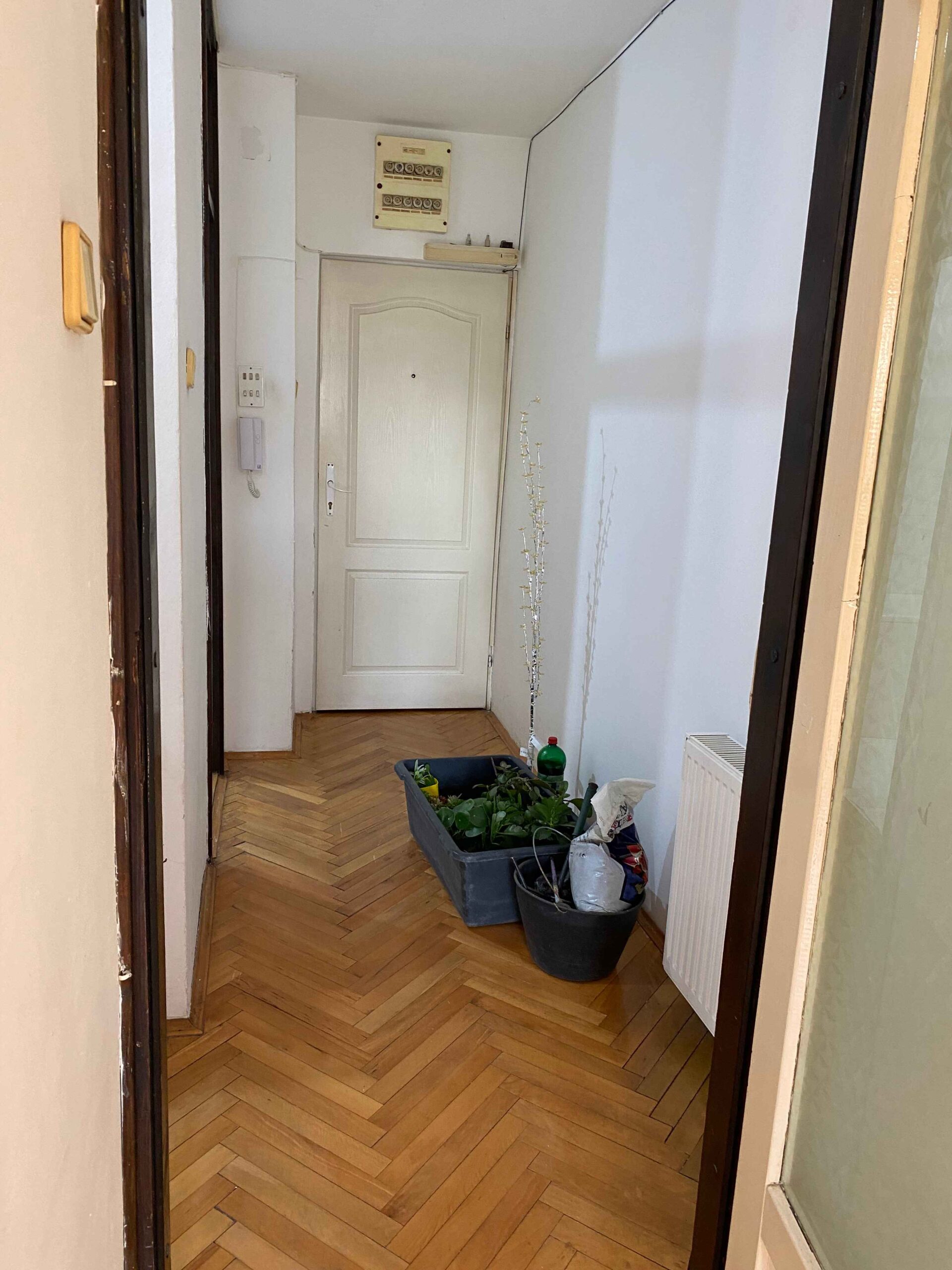 Izdajem prazan jednosoban stan, 40m2