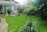 Izdajem namešten stan u prizemlju kuće u Brzom Brdu, sa parnim grejanjem. Stan je za jednu ili dve osobe. Sa svim troškovima i stanarinom – ukupna cena je 300E. Br tel. 0641735506