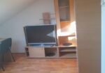 Izdajem kompletno namešten stan sa novim stvarima