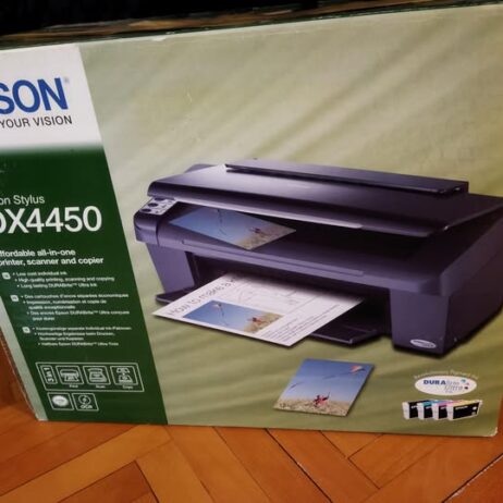 Prodajem incdzet stampac, skener, fotokopir, nov nekoriscen, 4000,00 din Tel. 0668758407