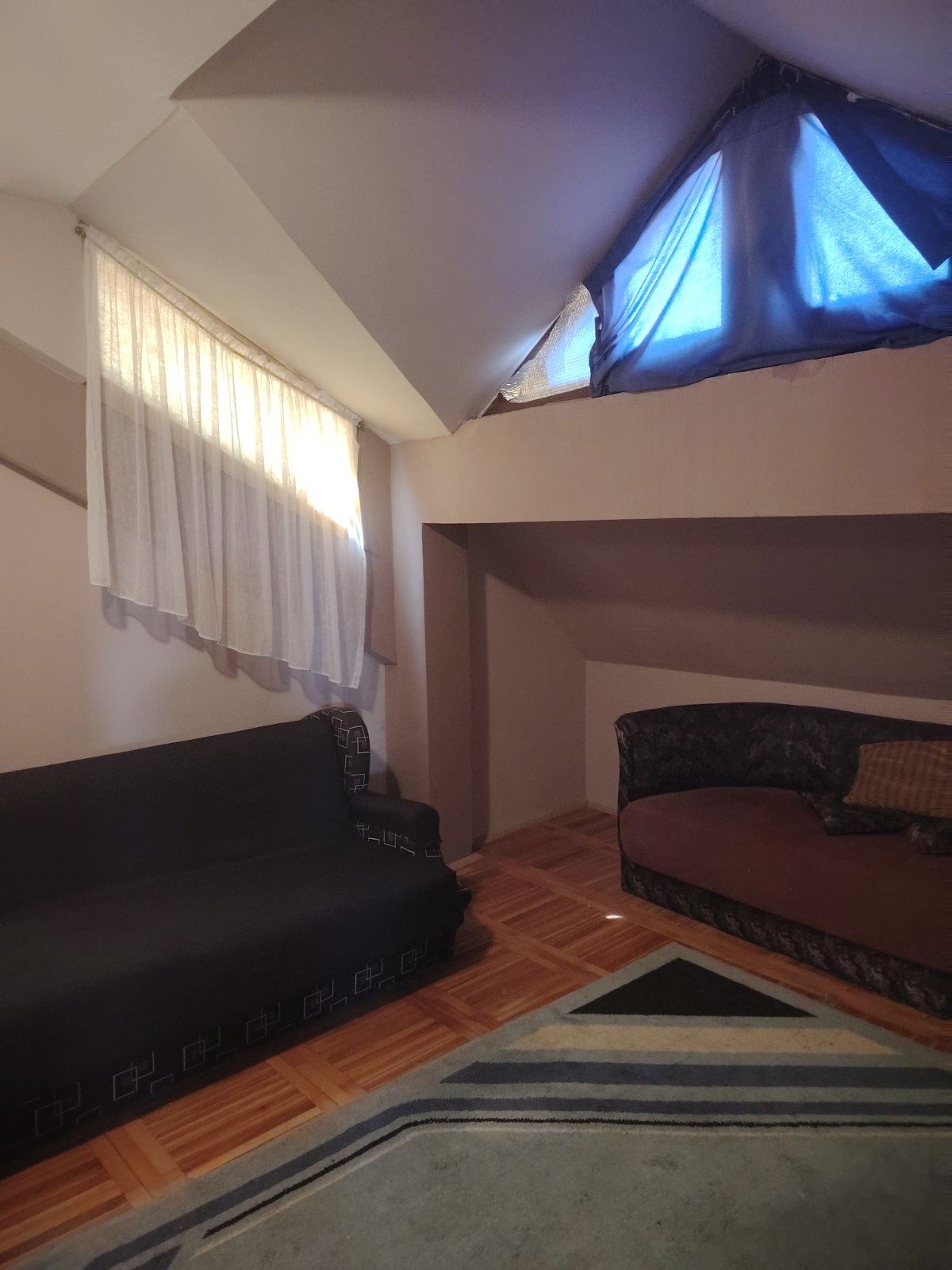 Petosoban stan 150m2