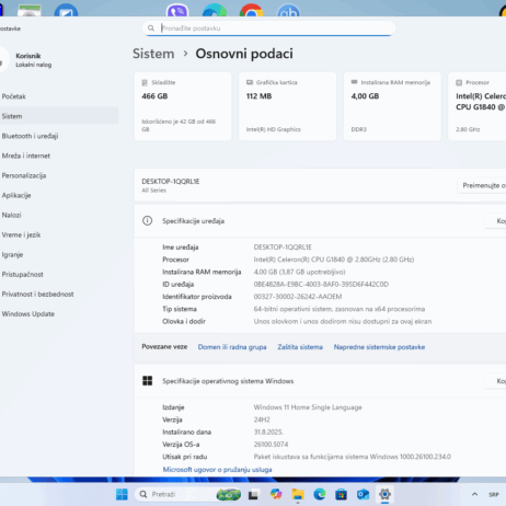 Desktop računar sa monitorom