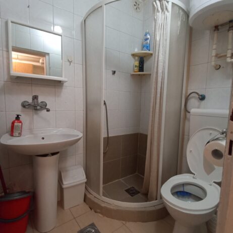 Garsonjera kod Saborne crkve 220e kontakt 0638448929