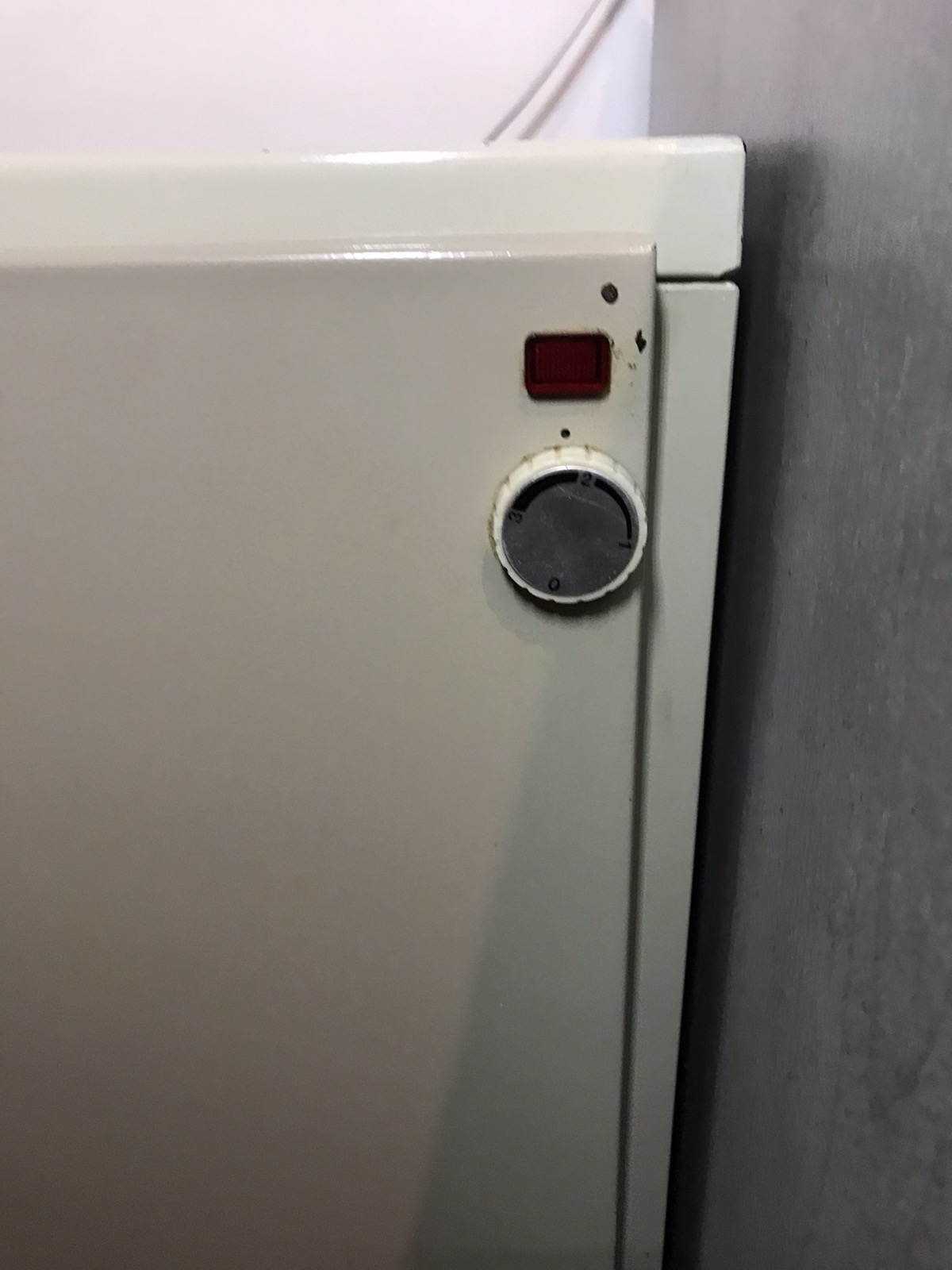 Termoakomulaciona Pec MAGNOHROM Kraljevo TA 3.5KW bez posto 100 €