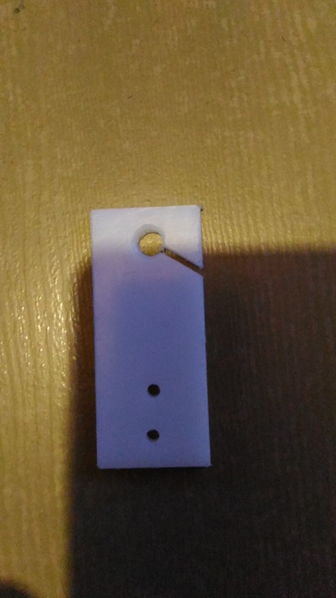 Izolator za elektricne ograde