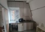Izdaje se dvosoban stan,42 m² kompletno namesten,centralno grejanje,lift, Josifa Pancica 6 kod Imidza ,na zadnjem spratu. Cena 330 evra.0638720949