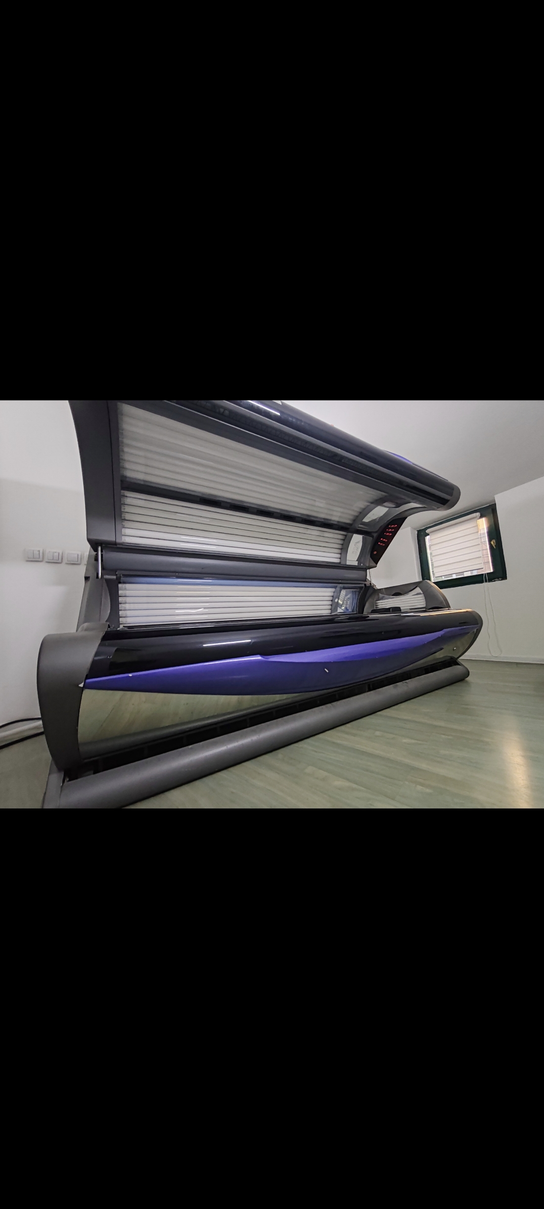 Hitno prodajem solarijum!