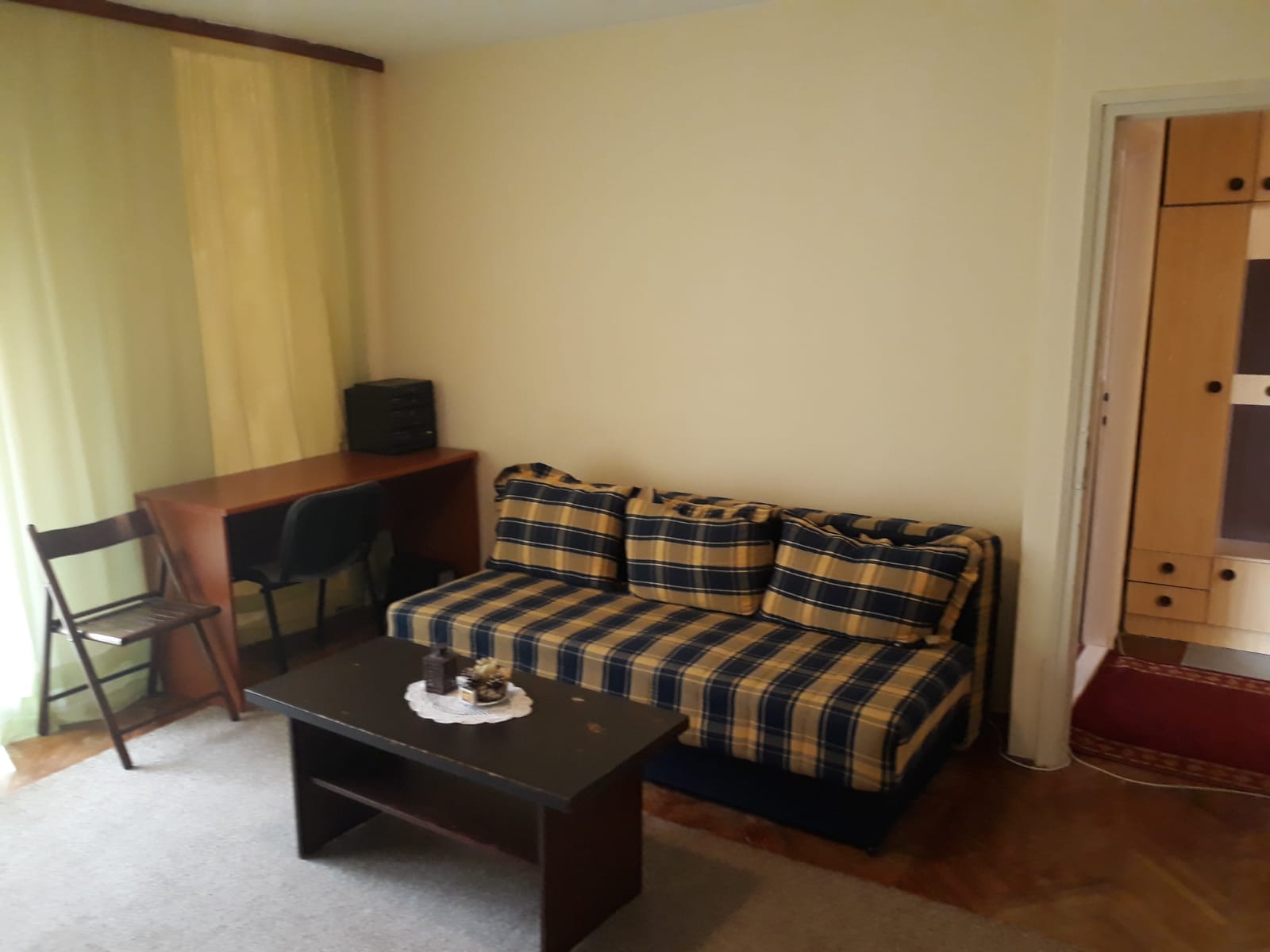 Izdajem stan u Dimitrovgradskoj ulici