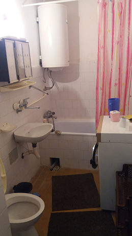 Izdajem jednosoban namešten stan u Nišu u Duvaništu