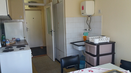 Izdajem jednosoban namešten stan u Nišu u Duvaništu