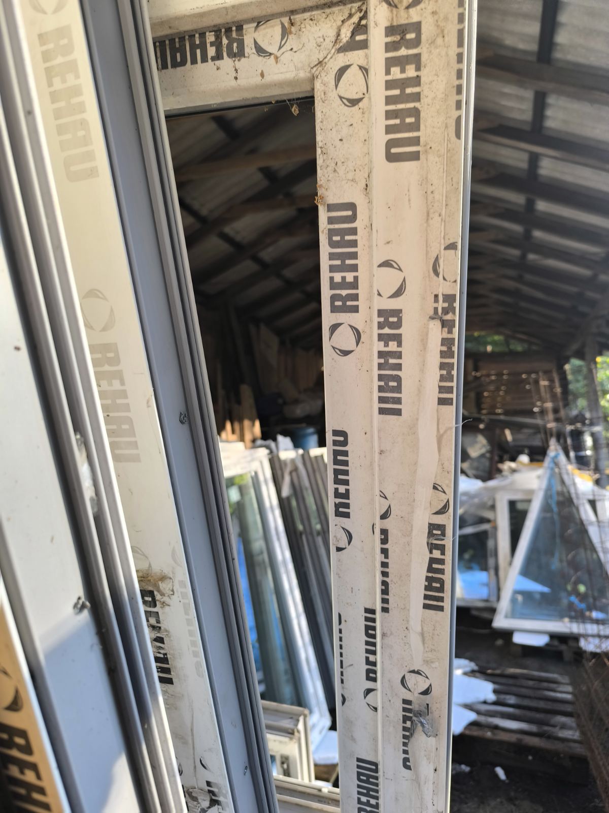 Podajem novu visoko kavalitetnu   PVC  stolariju