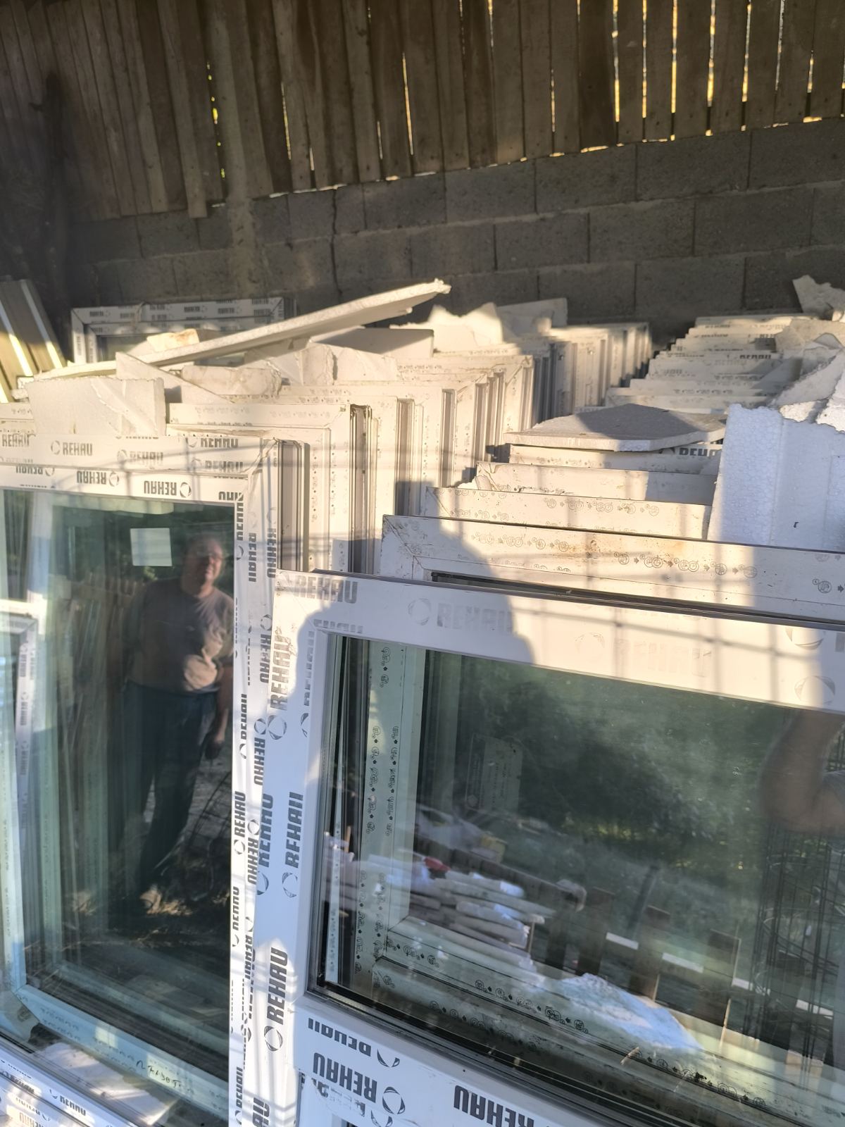 Podajem novu visoko kavalitetnu   PVC  stolariju