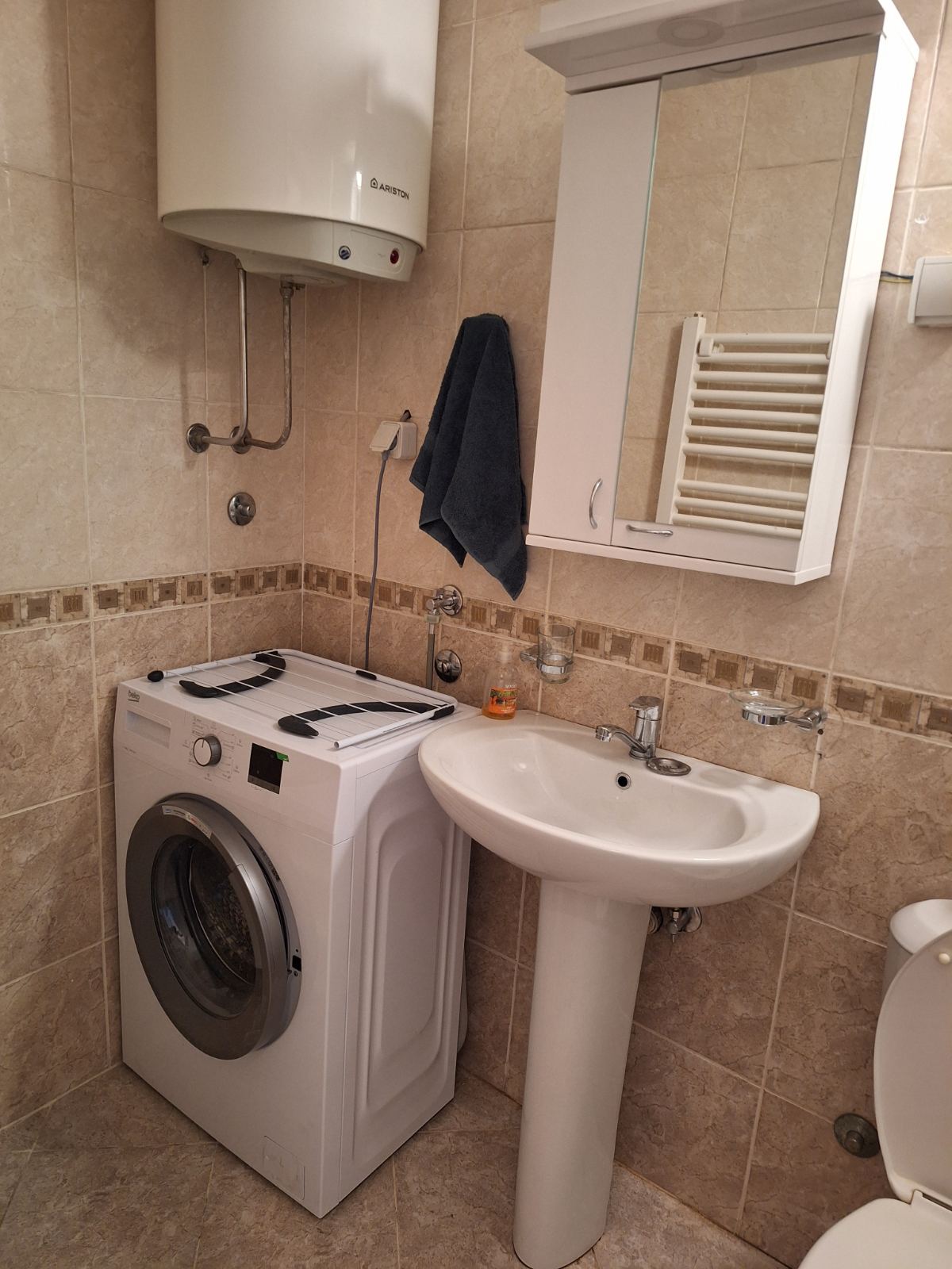 Sestre Baković, Čair, 0.5 garsonjera, 23 m²