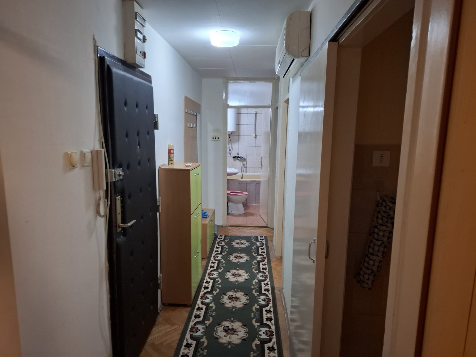 Stan se nalazi u ulici Bulevar Nemanjića