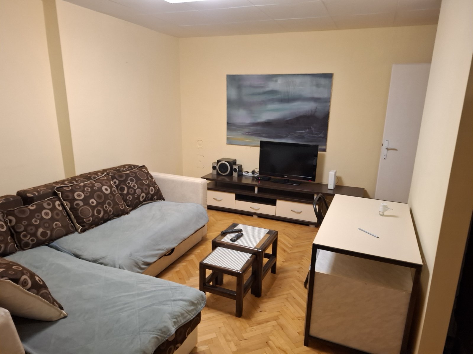 Stan se nalazi u ulici Bulevar Nemanjića