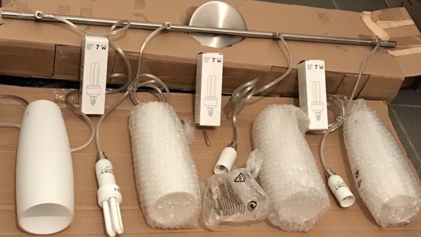 Luster Visilica sa 4 kugle novo komplet 3.000rsd Niš