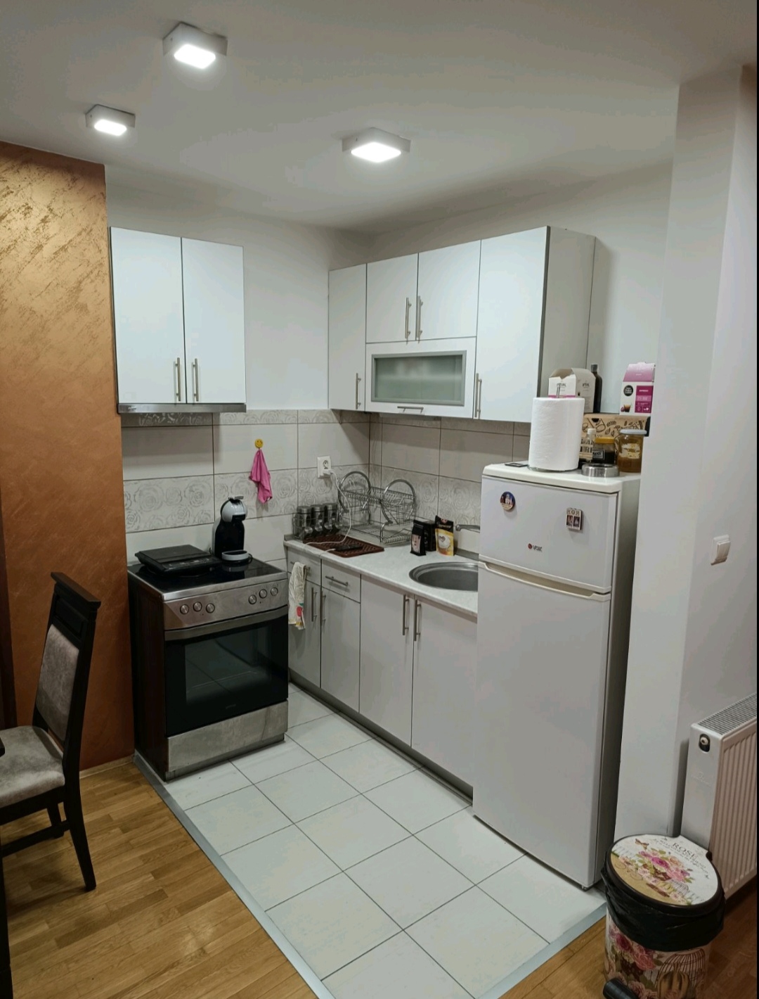 Izdaje se stan u centru Niša 50m2