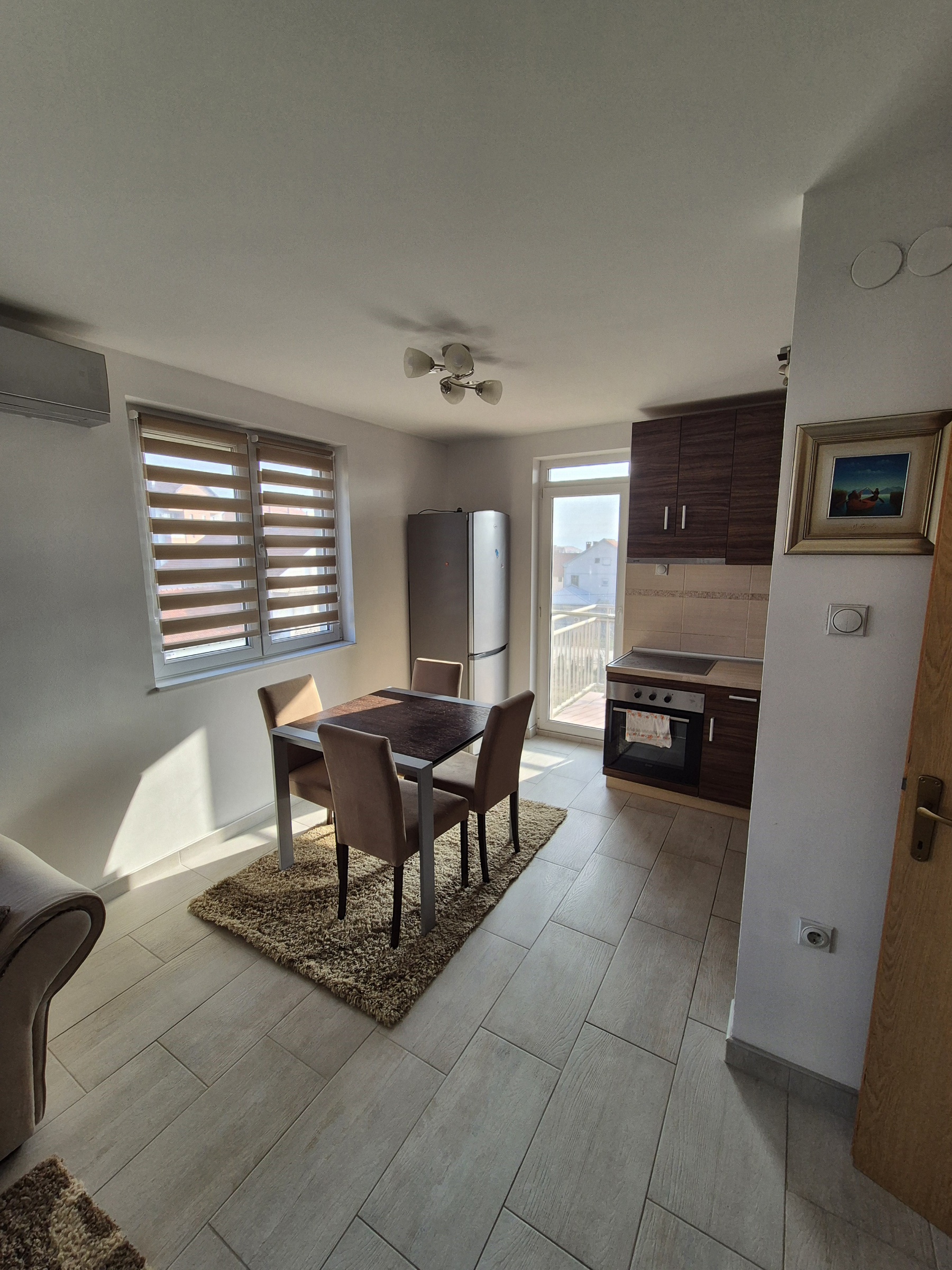 Izdajem dvoiposoban stan 60m2 Pantelej