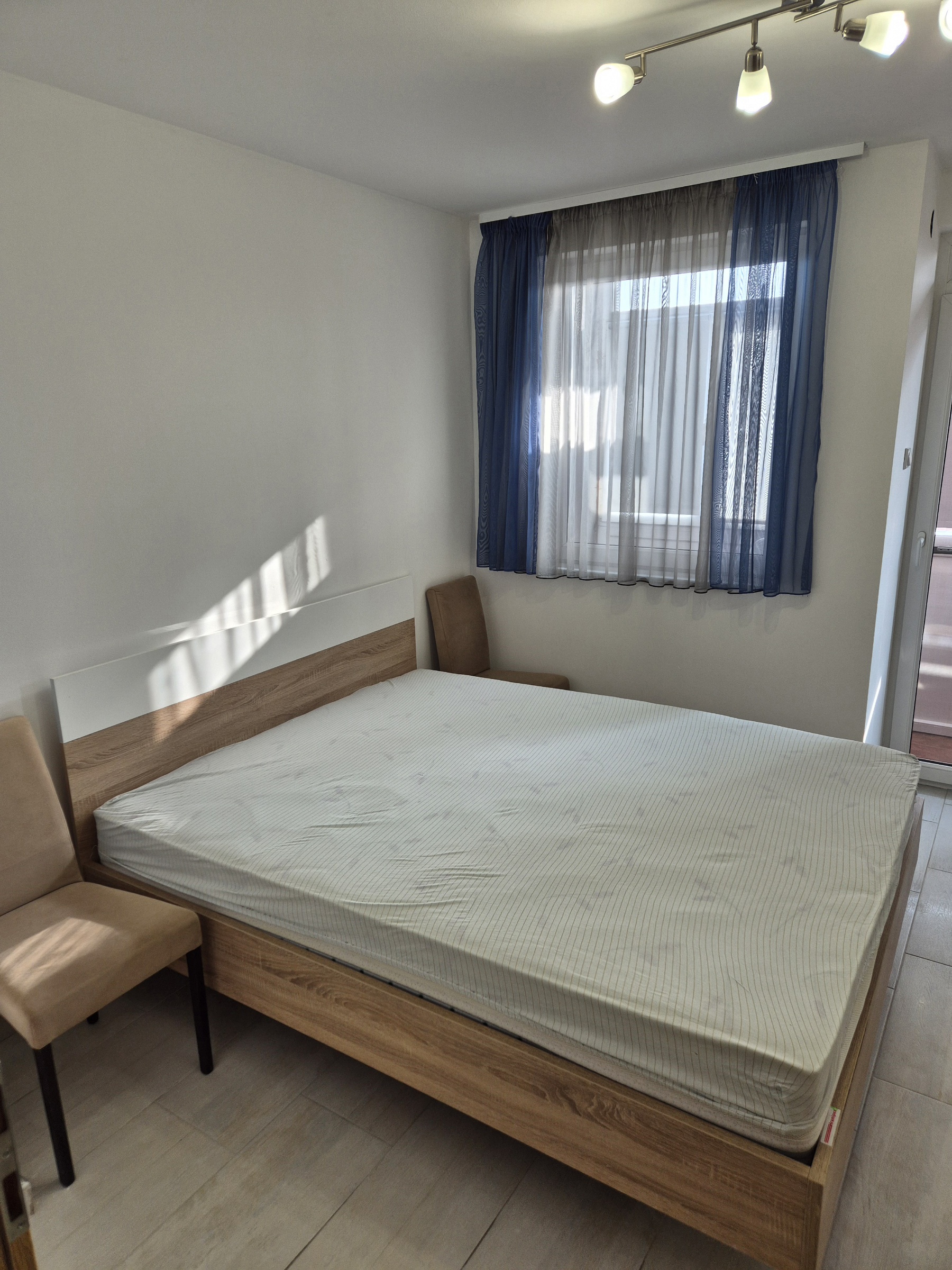 Izdajem dvoiposoban stan 60m2 Pantelej