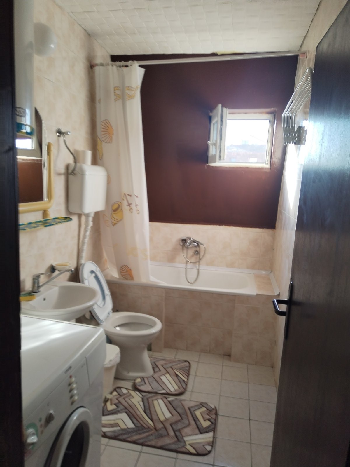 Izdavanje garsonjere