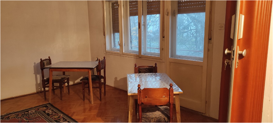 Izdajem SPRAT U KUĆI