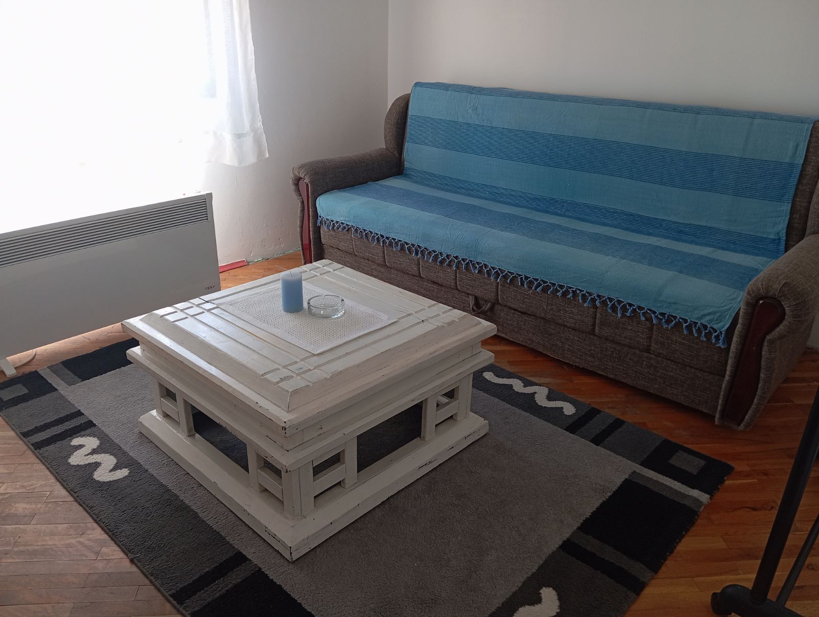 Izdajem namesten sprat u kuci u blizini osnovne skole “Njegos”