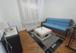 Izdajem namesten sprat u kuci u blizini osnovne skole “Njegos”