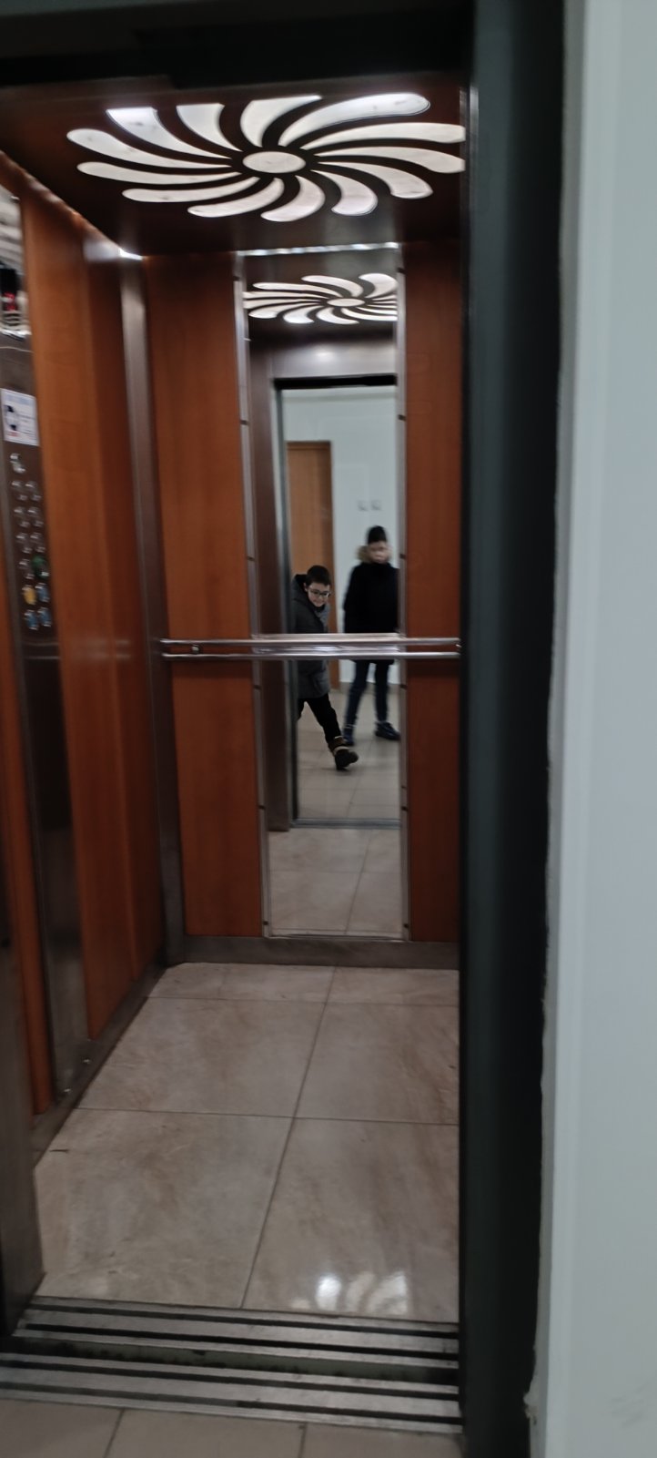 Izdajem stan: TOP LOKACIJA za studente! 2 min do Filozofskog, Novogradnja, 46m2