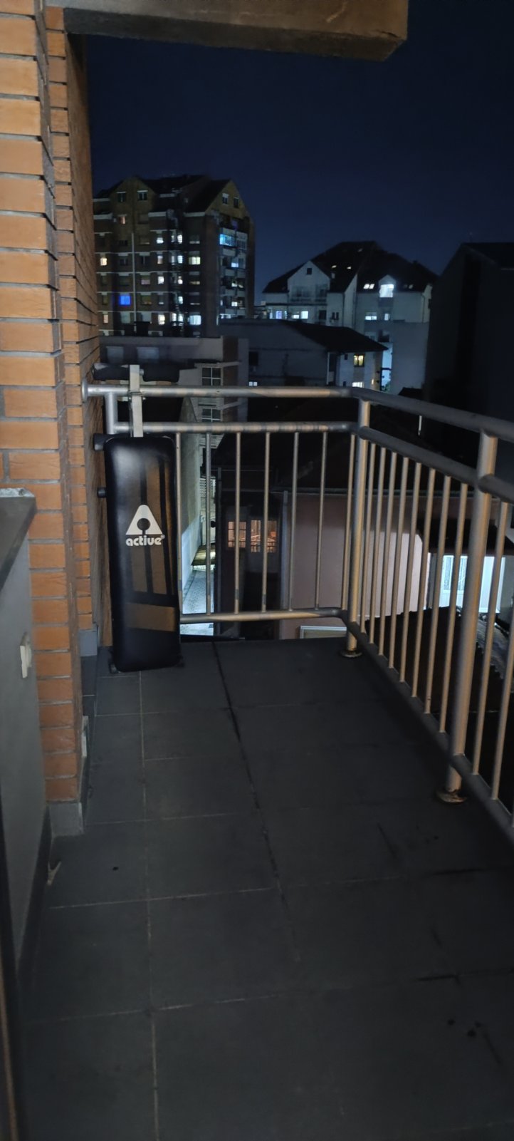 Izdajem stan: TOP LOKACIJA za studente! 2 min do Filozofskog, Novogradnja, 46m2