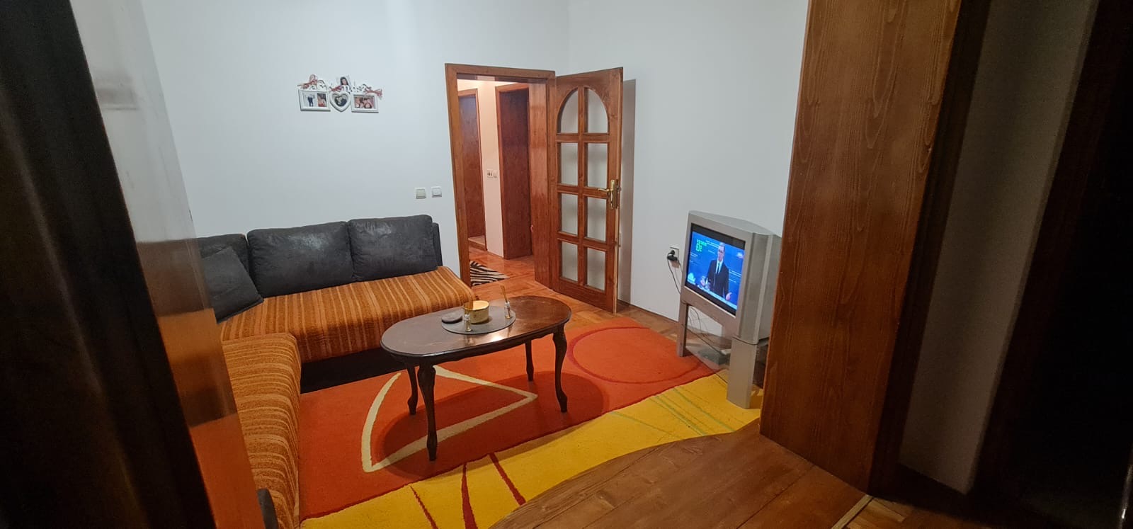 Izdajem stan u centru nisa