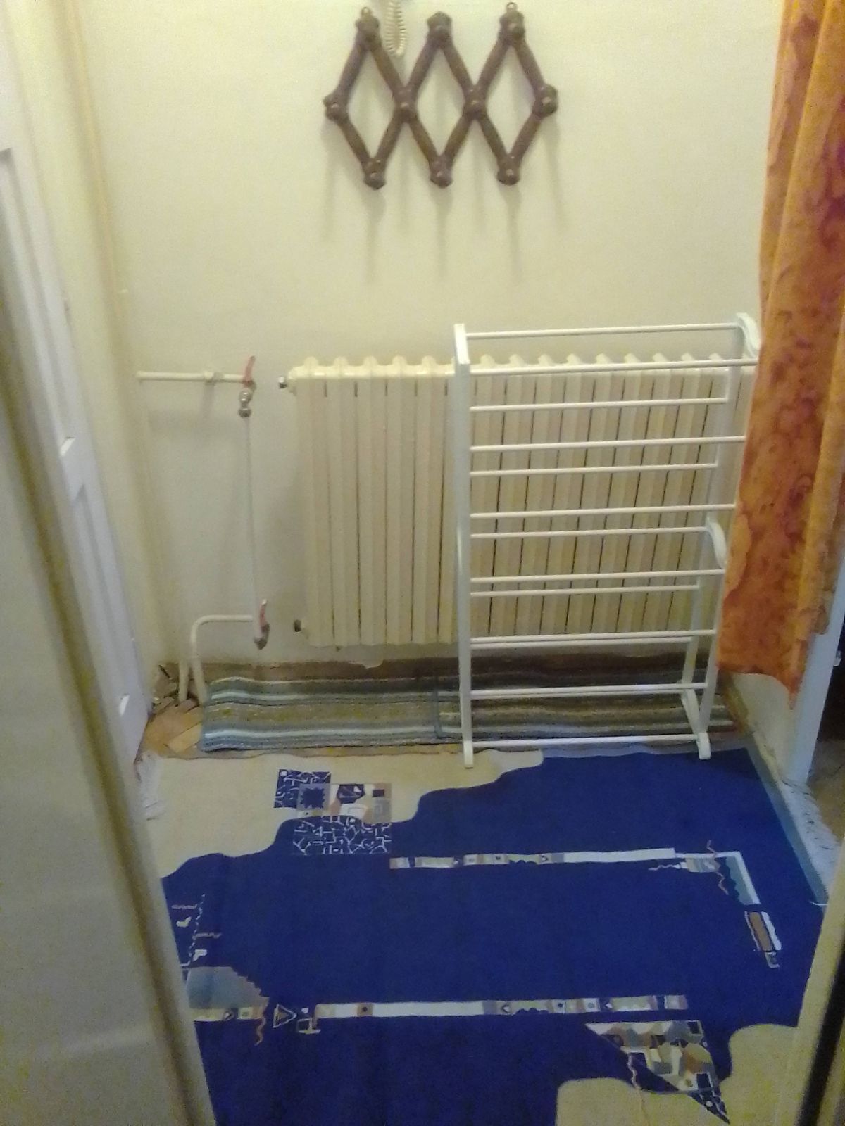 Izdajem namestenu garsonjeru u blizini TC Roda