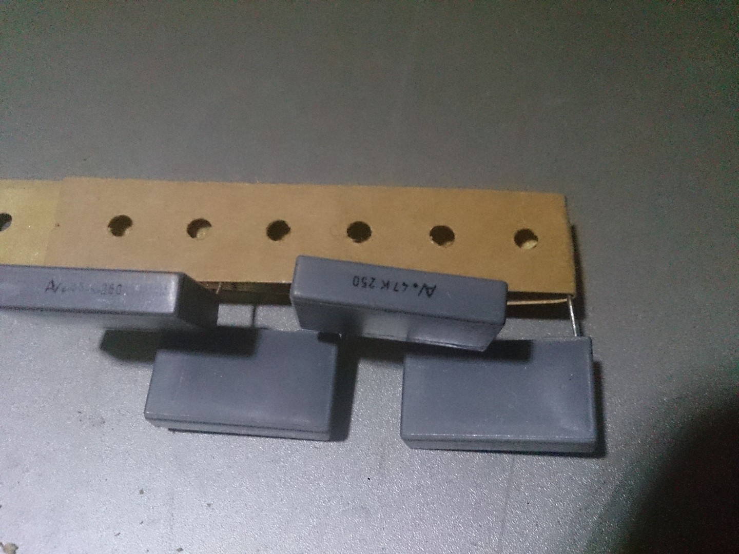 Arcotronic kondenzatori