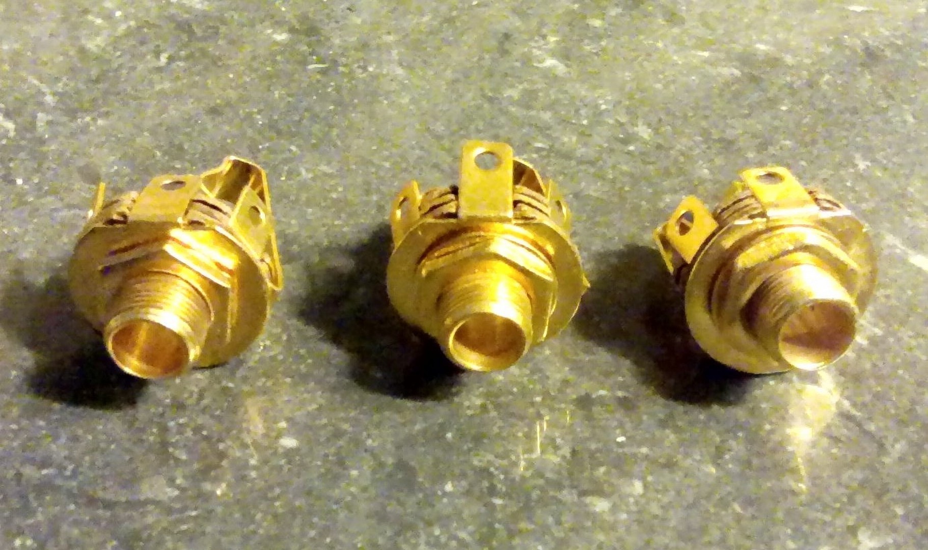 Carver PM 1200, Quad 405 zastita, Quad34 MC B&O S30 Axicom