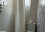 Izdajem dvo i po soban stan, površine 54 m  , u ulici Nestora Žučnog 9A, na Paliluli, na 10 min hoda do centra. Stan ima dve spavaće sobe, povezane kuhinju I dnevnu sobu, kupatilo, predsoblje I terasu sa dodatnih 15 kvadrata. Nalazi se na prvom spratu, a grejanje je na TA ili inverter klimu.  Nalazi se u mirnoj ulici, a u neposrednoj blizini pijace, ambulante, škole I vrtića. Pozivi na br 0692206510.